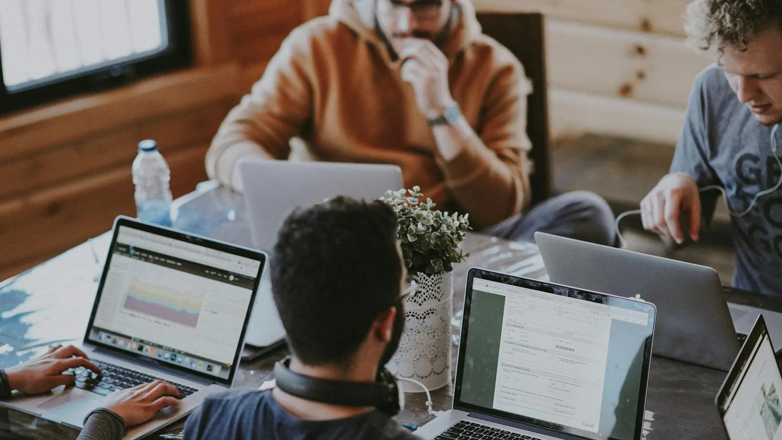 IT & Computer Services